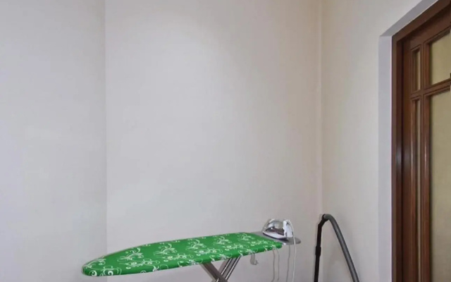 Tumanyan street 3 bedroom Deluxe apartment with Large Balcony TM662