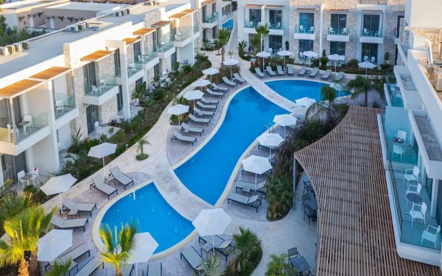 ONEIRO Boutique Hotel