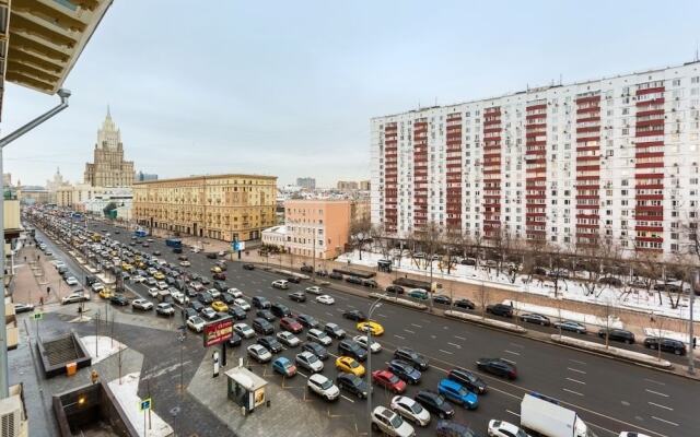 Apartment on Smolenskiy bulevard 3
