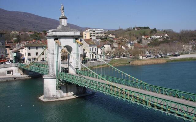 Hotel du Rhone Seyssel