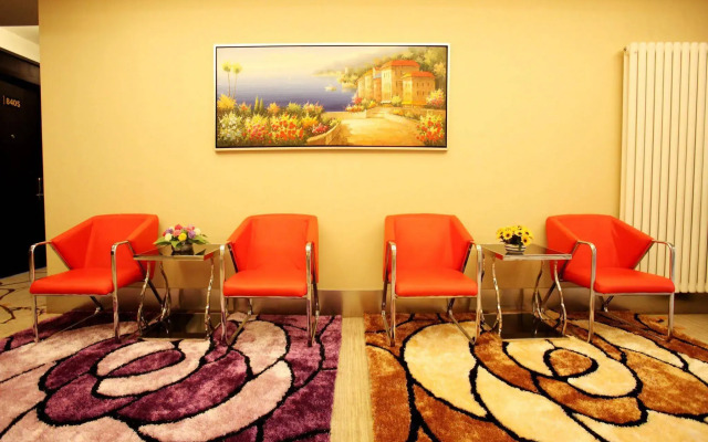 Hong Wei Yi Jia Beijing Wang Jing Hotel