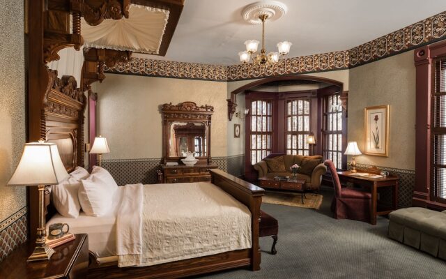 Inn at Pine Terrace