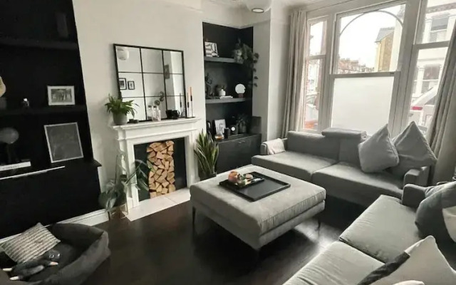 Lovely 2 Bedroom Apartment Close to Putney Riverside