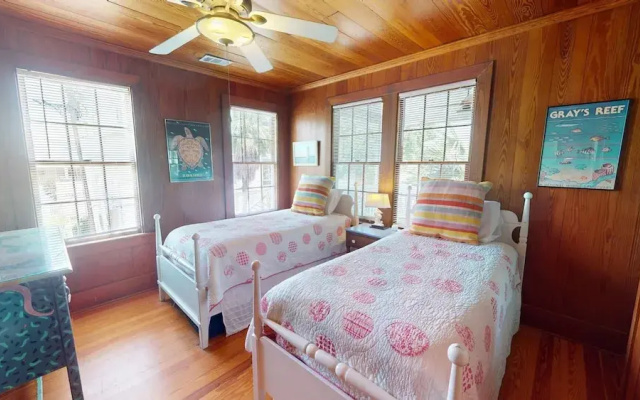 3 10th Place by Tybee Vacation Rentals