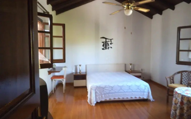 La Perla Villa