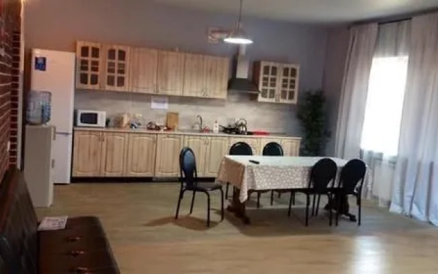 Хостел Маяк (бывш. HZ Хостел)