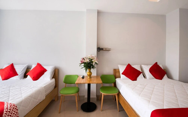 White 1 Hotel by OYO Rooms