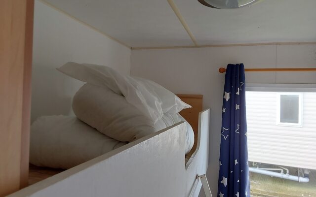 Arizona Family and Dogs Welcome Caravan 3 Bedrooms