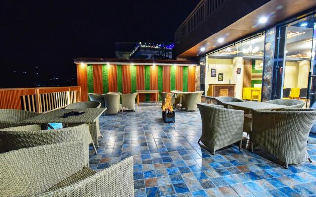 Hotel Pawan Regency