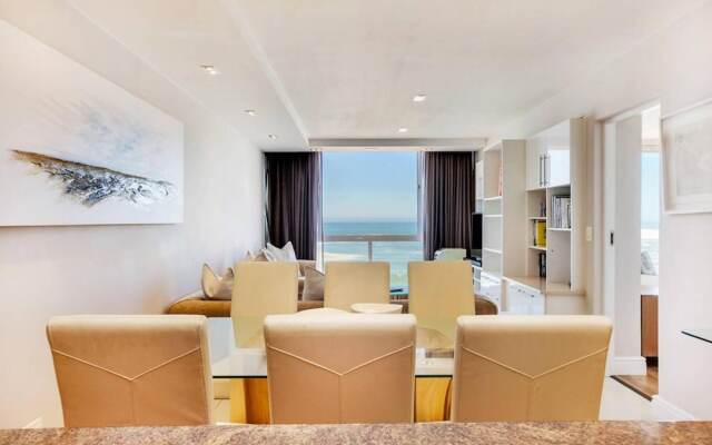 Clifton Apartment w Direct Beach Access Marella