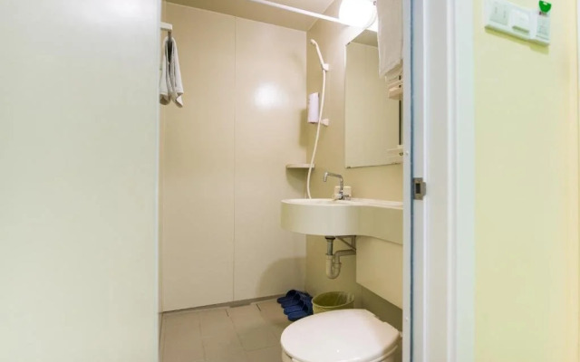 Hi Inn Liangpin Shanghai Songjiang Wanda Plaza