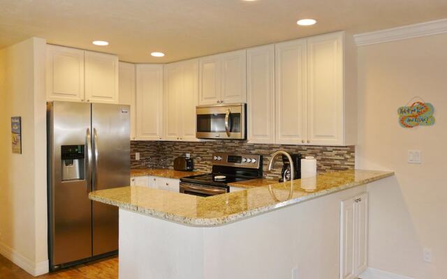 West-facing Home With Pool and 2nd Floor Porch