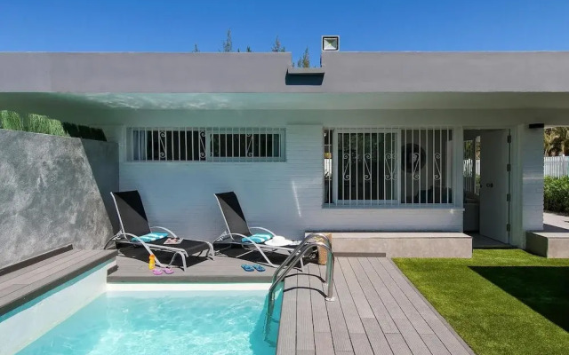 Bungalow in San Agustin With Pool