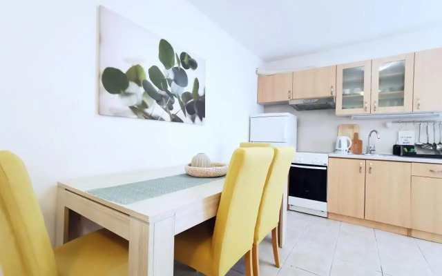 Apartment Lea
