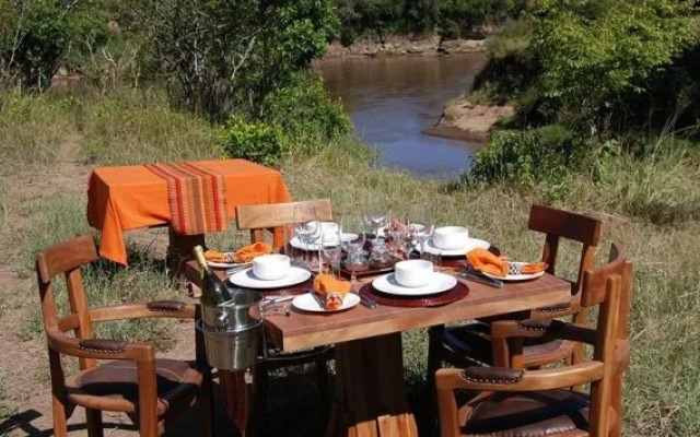 Mara Ngenche Safari Camp