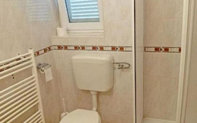 Vlado - 100 m from pebble beach - SA4(2+1)