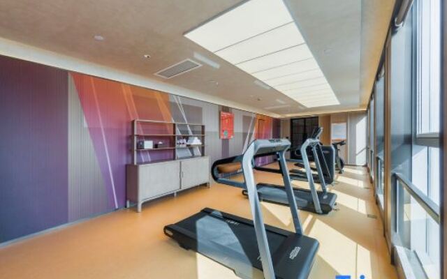 Orange Hotel (Jinan CBD Central Business District)