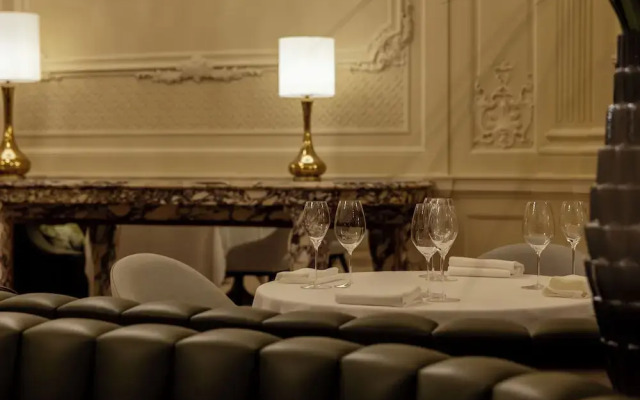 Tiara Astoria Brussels