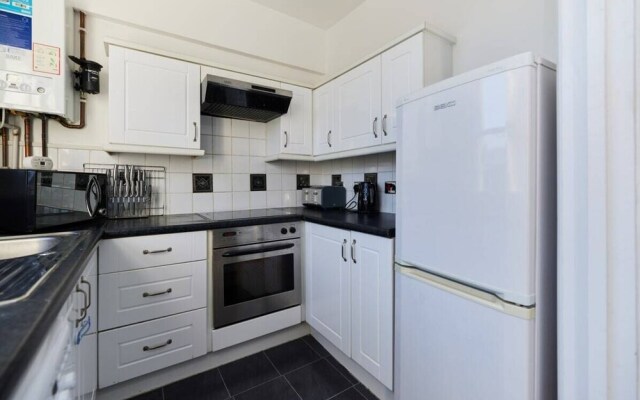 The Shepherd's Bush Place - Lovely 1bdr Flat