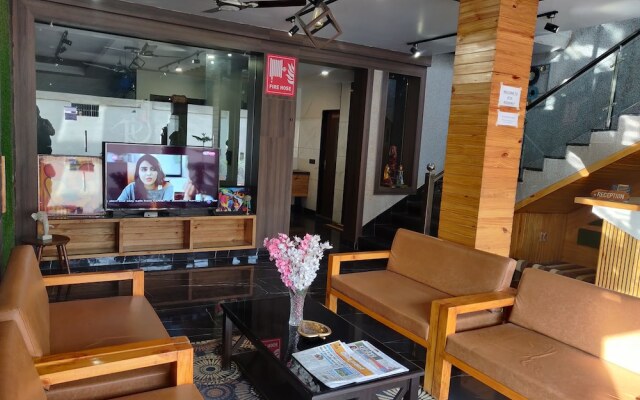 Hotel Atul Residency