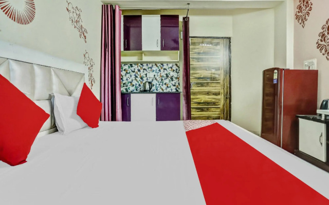 OYO 86348 Hotel crossing republik