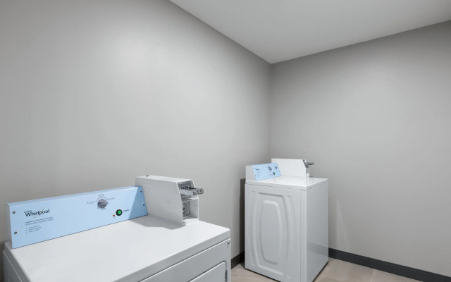 La Quinta Inn & Suites by Wyndham Springdale