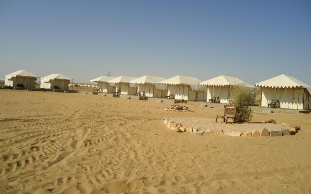 Seven Palms Luxury Camp