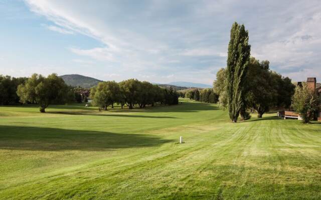 Three Kings Condominiums