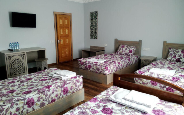 Sim-Sim Hotel