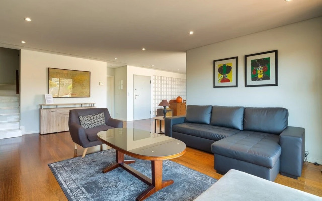 Vista Savoy Apartment