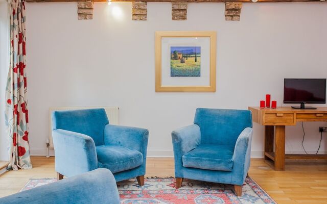 Spacious Quiet Mews House Near Angel