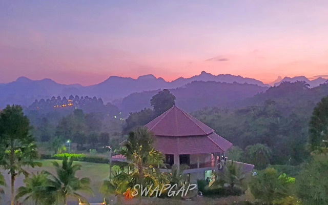 Takhun Mountain View Hotel