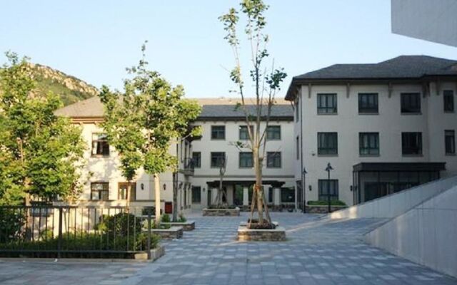 Panlonggu Holiday Hotel