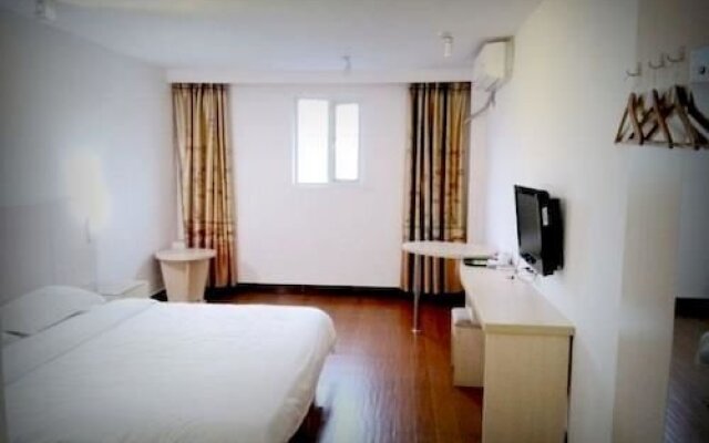 Nanning Caiyuan Business Hotel