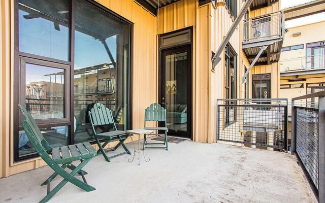 Convenient Condo Near Zilker & Barton Springs!