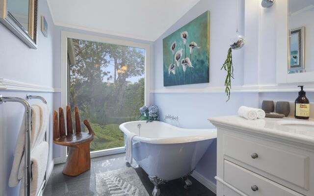 Tranquil Bush Haven - Gardens - Bayview