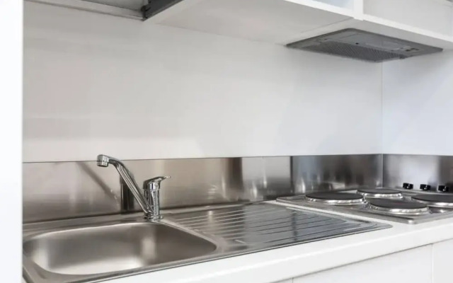 Modern Studio in Camberwell by Burgess Park