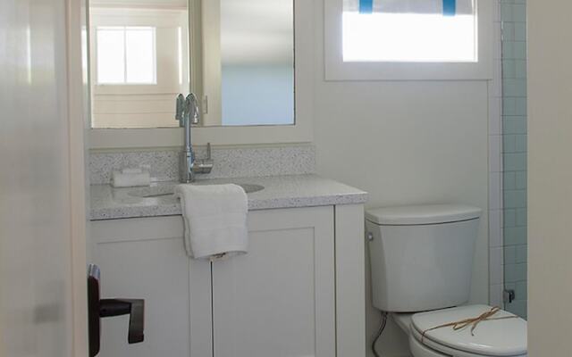 Oyster's Pearl by Exclusive 30A