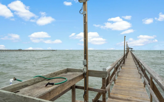 Rockport Racquet and Yacht Club