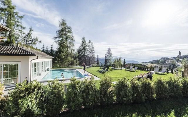 Erica Wellness and Vitality Hotel