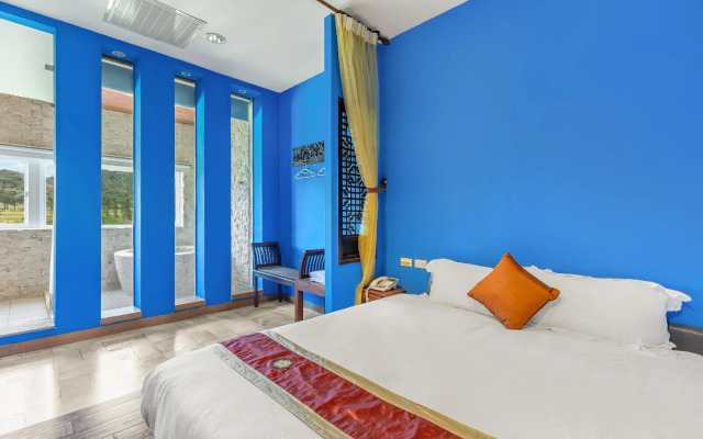 Golden Ocean Azure Hotel