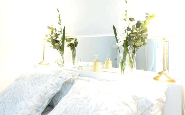 Apartment with One Bedroom in Madrid, with Wifi