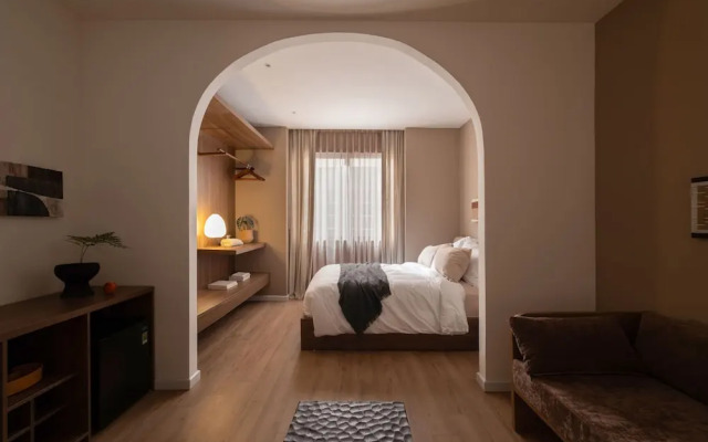 A Stay In Hanoi
