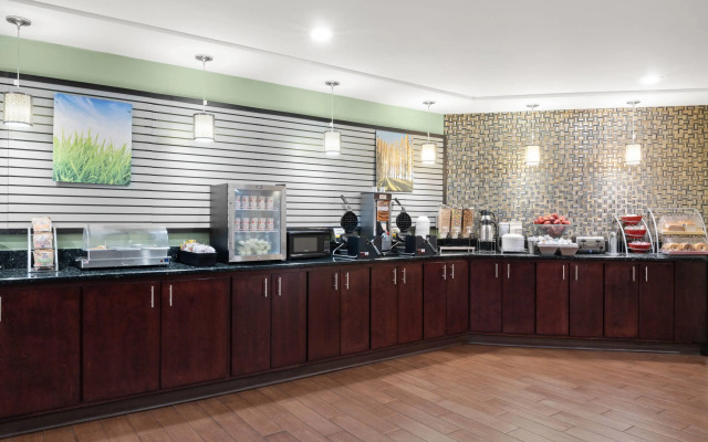 La Quinta Inn & Suites by Wyndham Florence