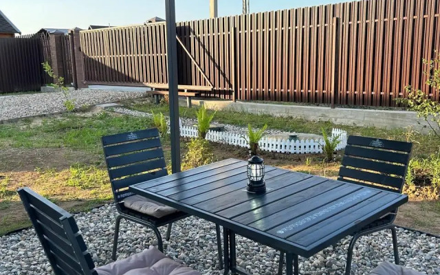 Экко-дом у леса