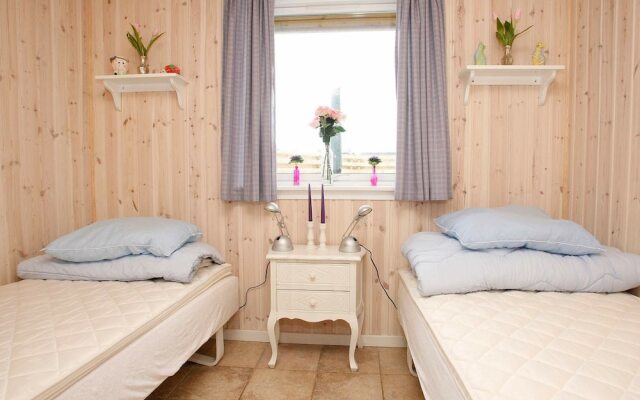 Elite Holiday Home in Vinderup With Private Pool