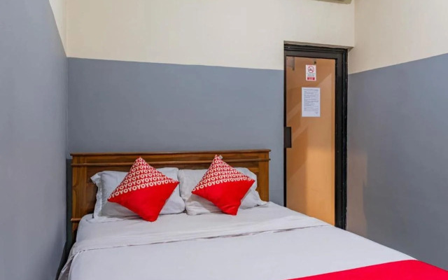 Hotel O Ilir Barar I Near Rumah Sakit Islam Siti Khadijah Formerly Maleo Hotel