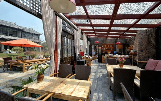 Blossom Hill Inn Lijiang Skyland