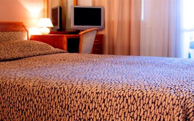 Hotel El Greco Eretria