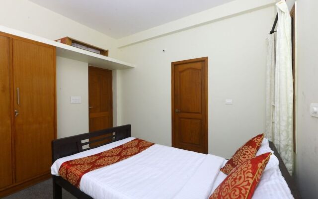 OYO 9785 Home Spacious 3BHK Rock Beach